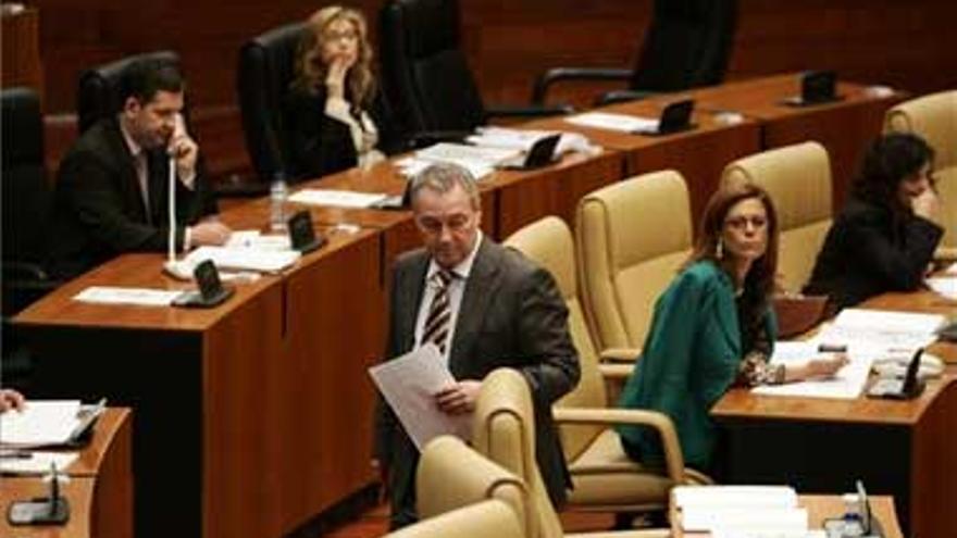 Los diputados extremeños aprueban 36 leyes durante la actual legislatura