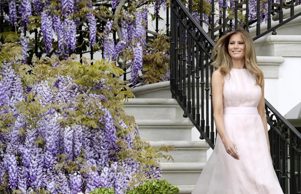El presidente de Estados Unidos, Donald Trump, y la primera dama, Melania Trump, han participado este lunes en su primera carrera de huevos de Pascua desde que llegaron a la Casa Blanca.