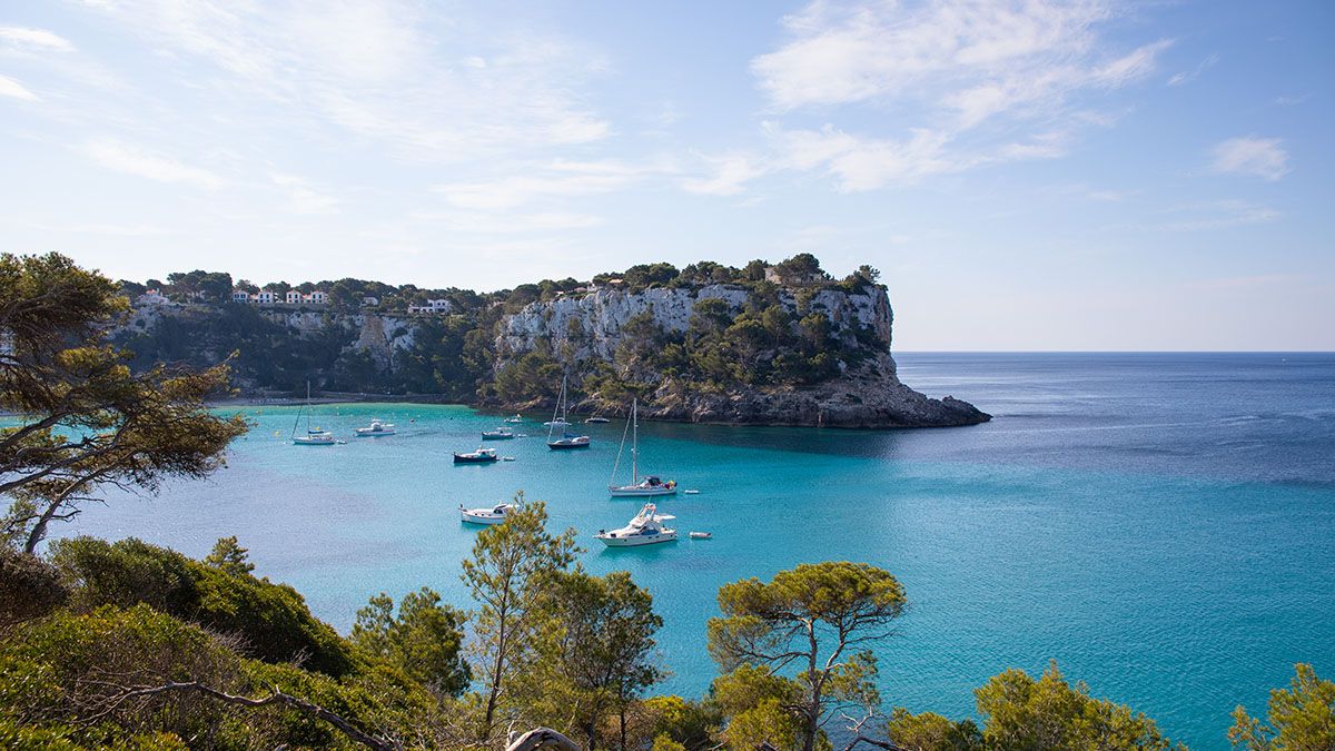 El entorno natural de Menorca en invierno, un complemento perfecto para una escapada navideña desde Ferreries.