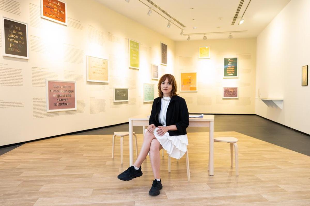 La artista Cristina Garrido, en una de las salas del CA2M dedicadas a su exposición.