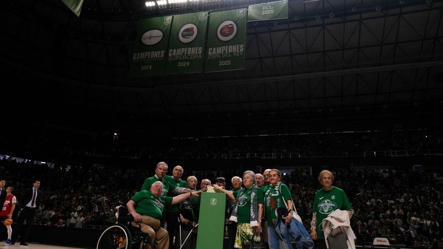 Imágenes de la celebración del título de la BCL en el Carpena
