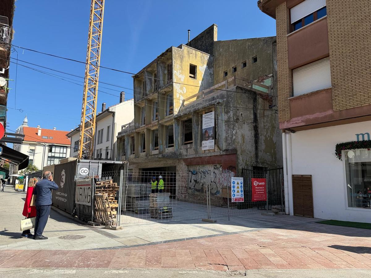 Aspecto exterior del edificio del Cinemar.