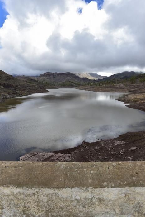 Reportaje lluvias, presa de Chira