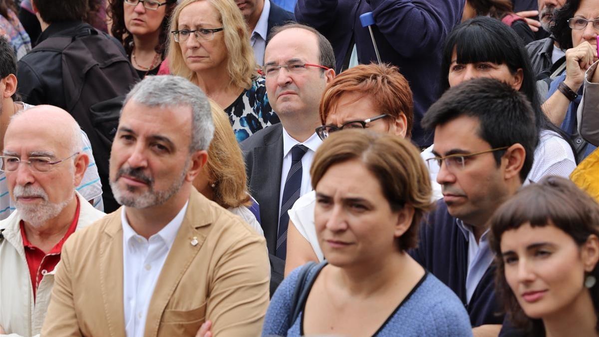 Ada Colau y Miquel Iceta en una acto de homenaje a Salvador Allende, en una imagen de archivo.