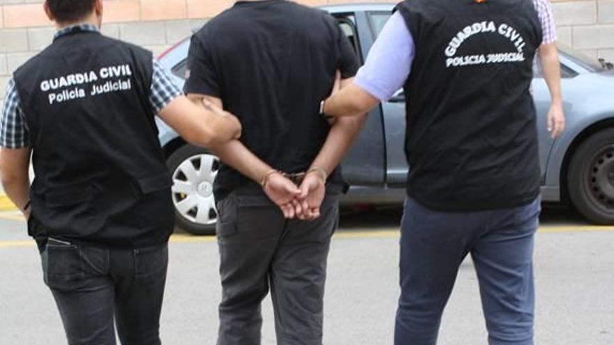 El ADN permite detener a un violador tres años después de agredir a una joven en Turís
