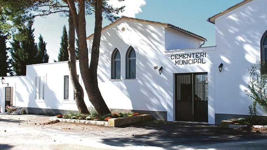 La entrada del camposanto de Lloseta es uno de los lugares donde se instalarán las cámaras.