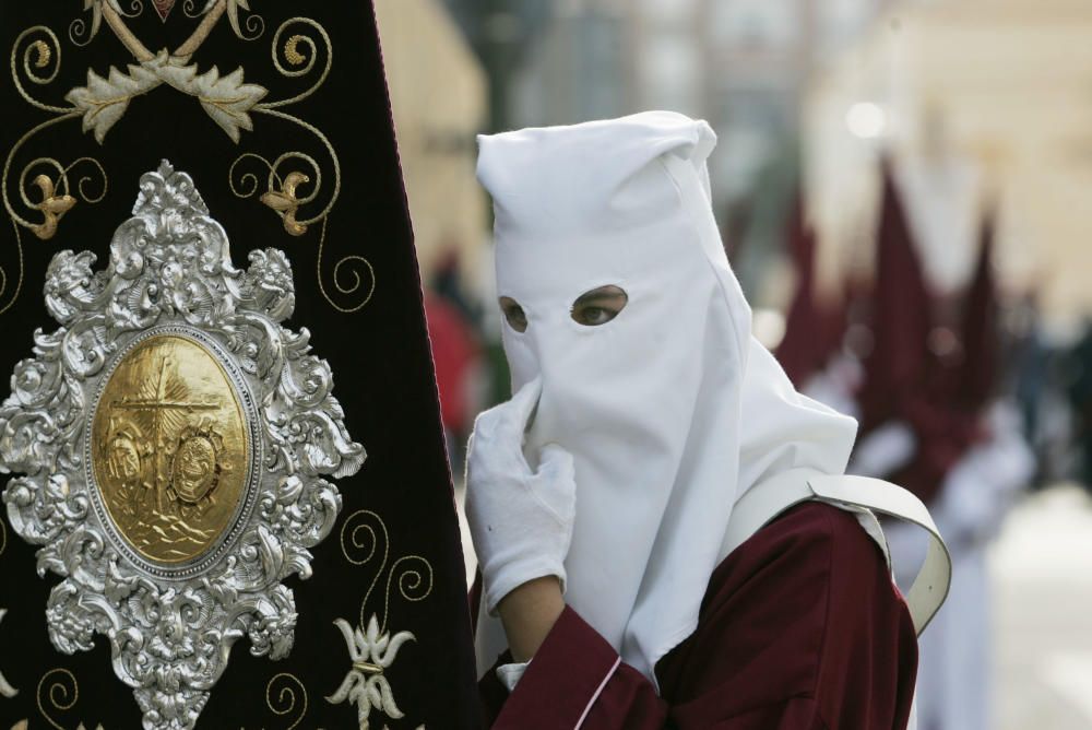 Traslados y procesiones del Viernes de Dolores