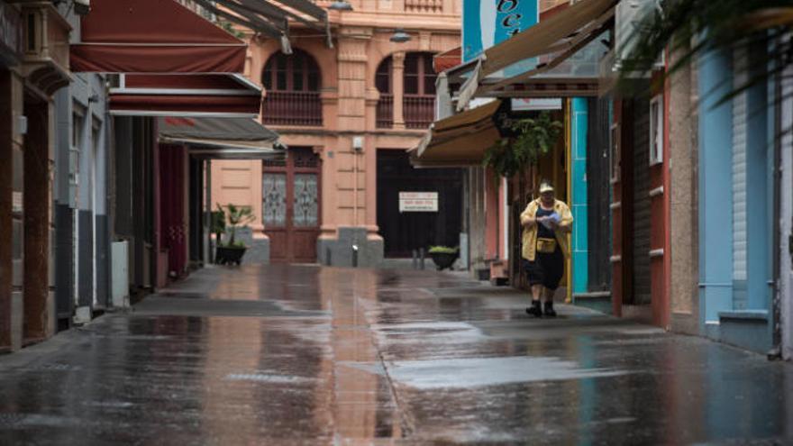 Negocios cerrados en Santa Cruz de Tenerife.