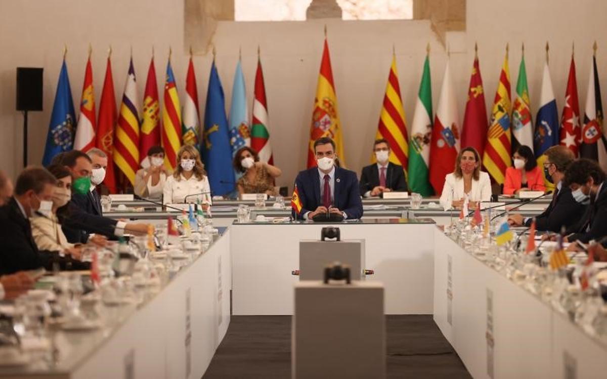 El presidente del Gobierno, Pedro Sánchez, durante la XXIV Conferencia de Presidentes, el pasado 30 de julio de 2021 en Salamanca. El presidente del Gobierno, Pedro Sánchez, durante la XXIV Conferencia de Presidentes, el pasado 30 de julio de 2021 en Salamanca.