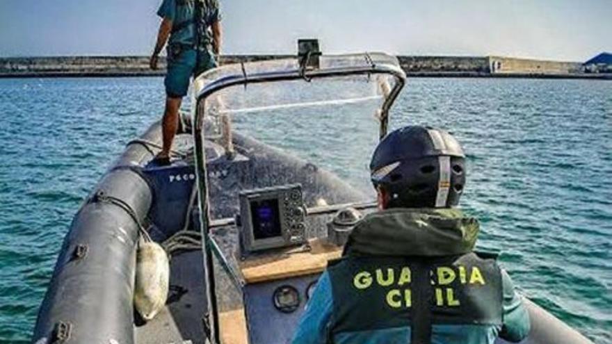 Jucil exige chalecos antibalas con flotabilidad para los guardias del Servicio Marítimo