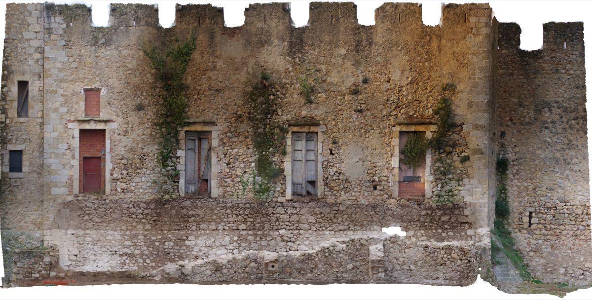 Aixecament fotogramètric  de la Façana del palau abacial de Santa Maria de Vilabertran
