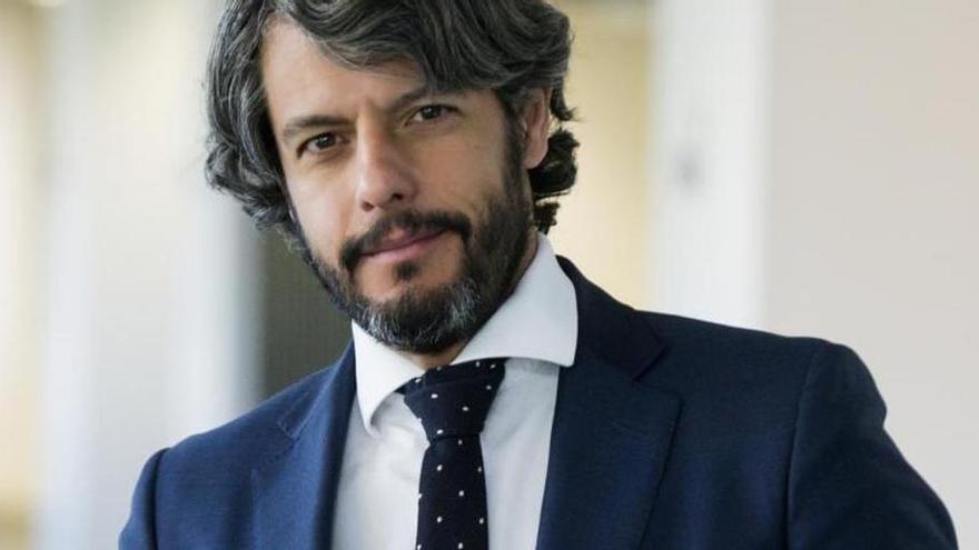 Muere Ignacio Redondo, director jurídico de Caixabank, en un accidente de moto
