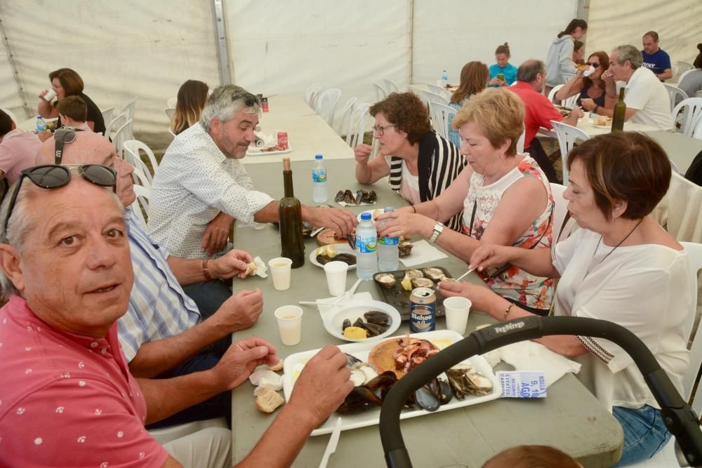 Fiestas gastronómicas en Pontevedra | Noalla se rinde al encanto de ostra