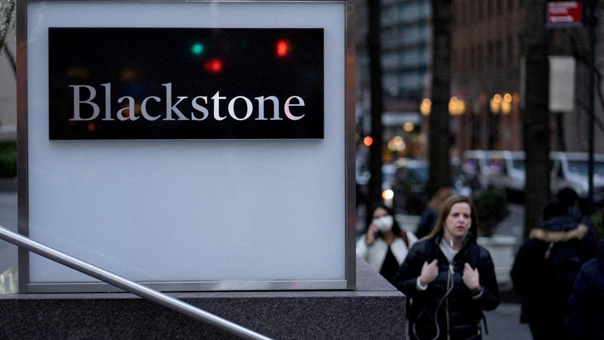 Logo de Blackstone.