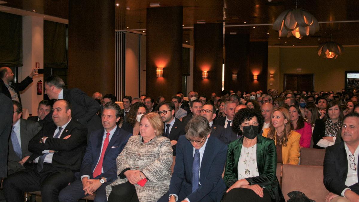 Asistentes a la asamblea general de la patronal Ceclor.