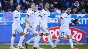 Pacheco celebra junto a sus compañeros el gol anotado en Mendizorroza.