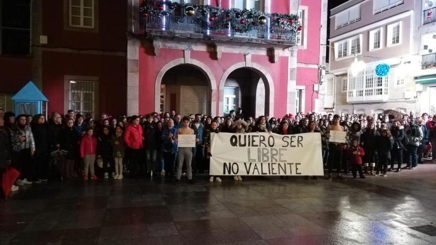 Concentración en Bueu contra la violencia de género