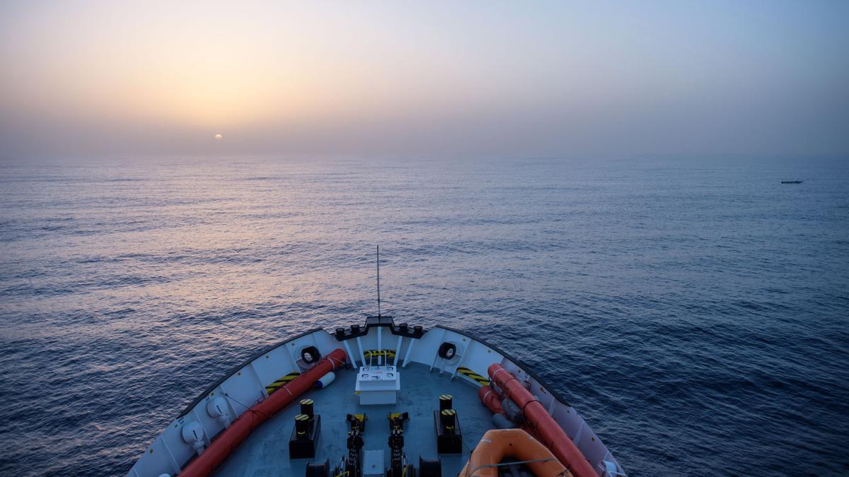 Patrullas de rescate de la ONG 'SOS Mediterranée' cerca de Libia