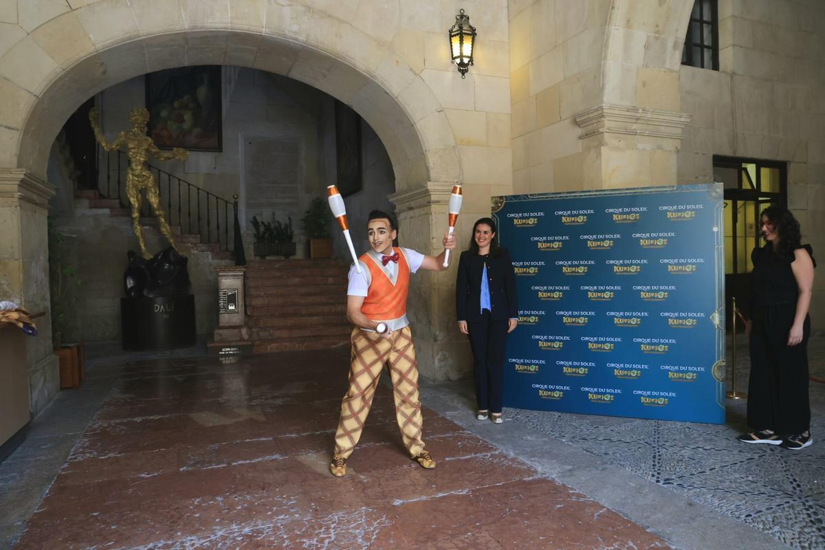 El Ayuntamiento de Alicante presenta el nuevo espectáculo del Circo del Sol 'Kurios: Gabinete de curiosidades'