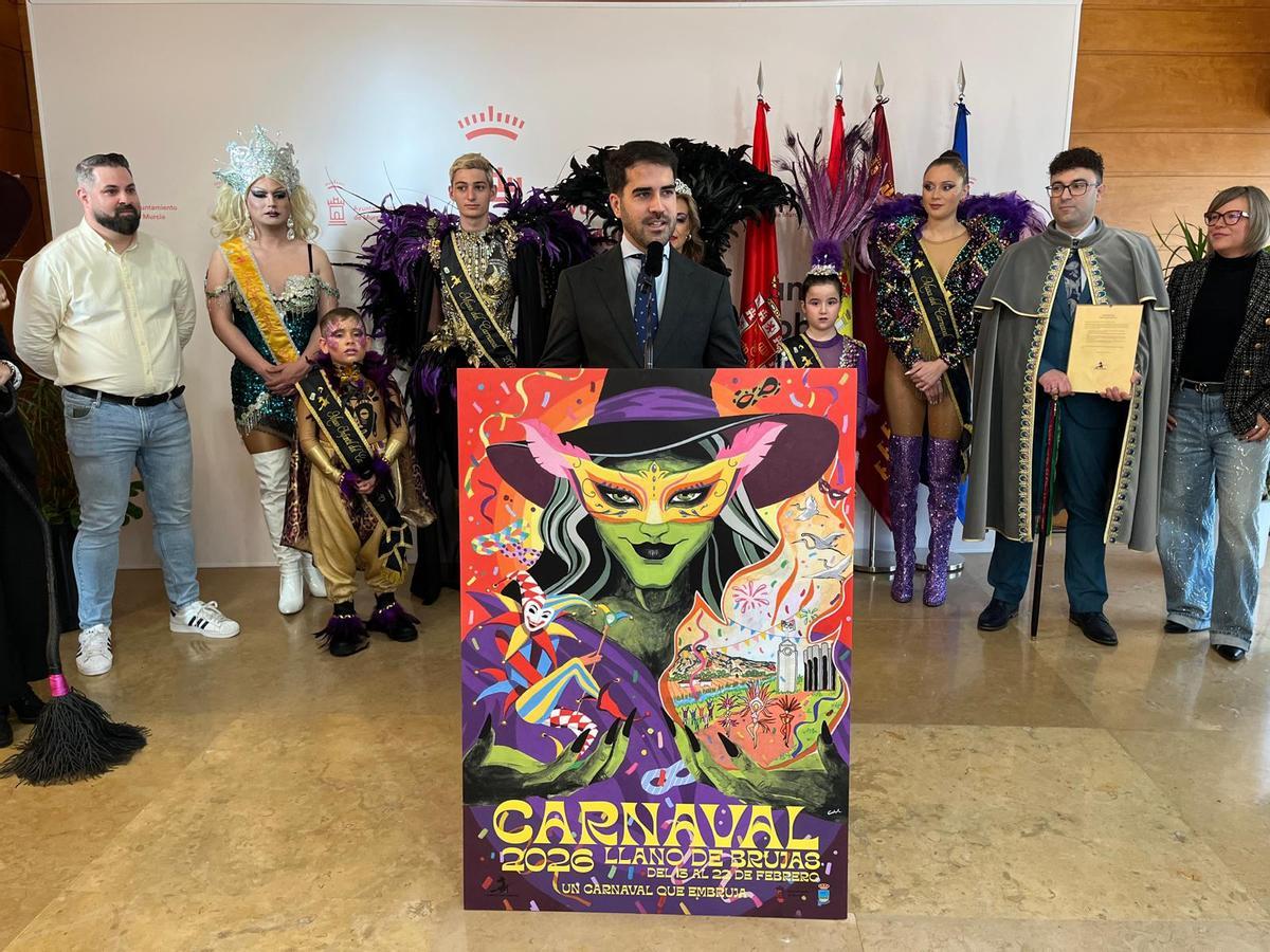 Presentación del carnaval de Llano de Brujas.