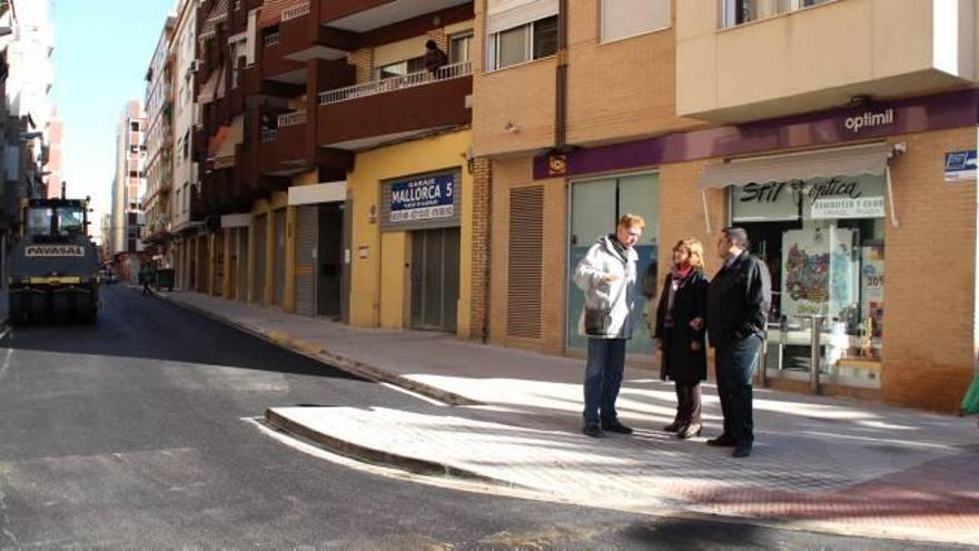 Reasfaltado para las calles cercanas al mercado por elección de los vecinos