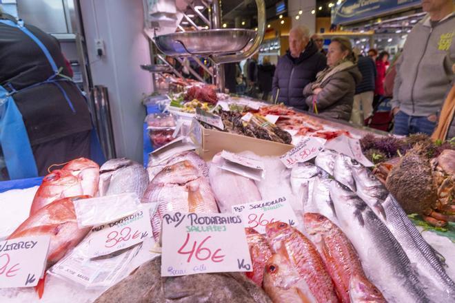 Salmonetes y lenguados sonríen con la menor presión pesquera