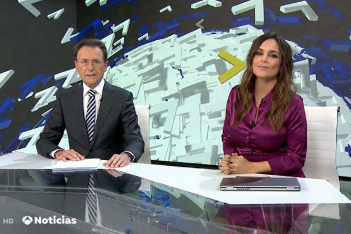 Matías Prats y Mónica Carrillo en 'Antena 3 Noticias'