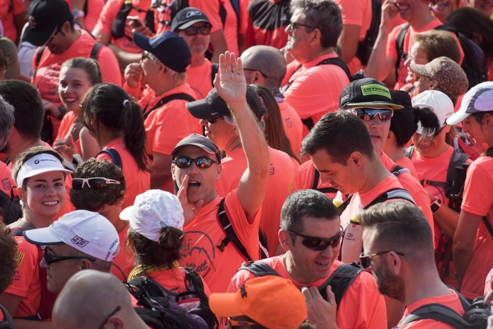 Més de dues mil persones participen a la caminada