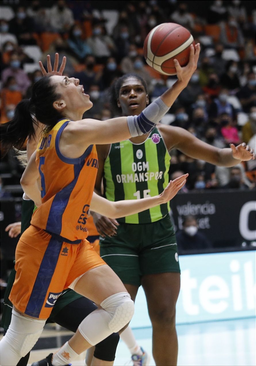 El Valencia Basket elimina al Ormanspor: Las mejores fotos