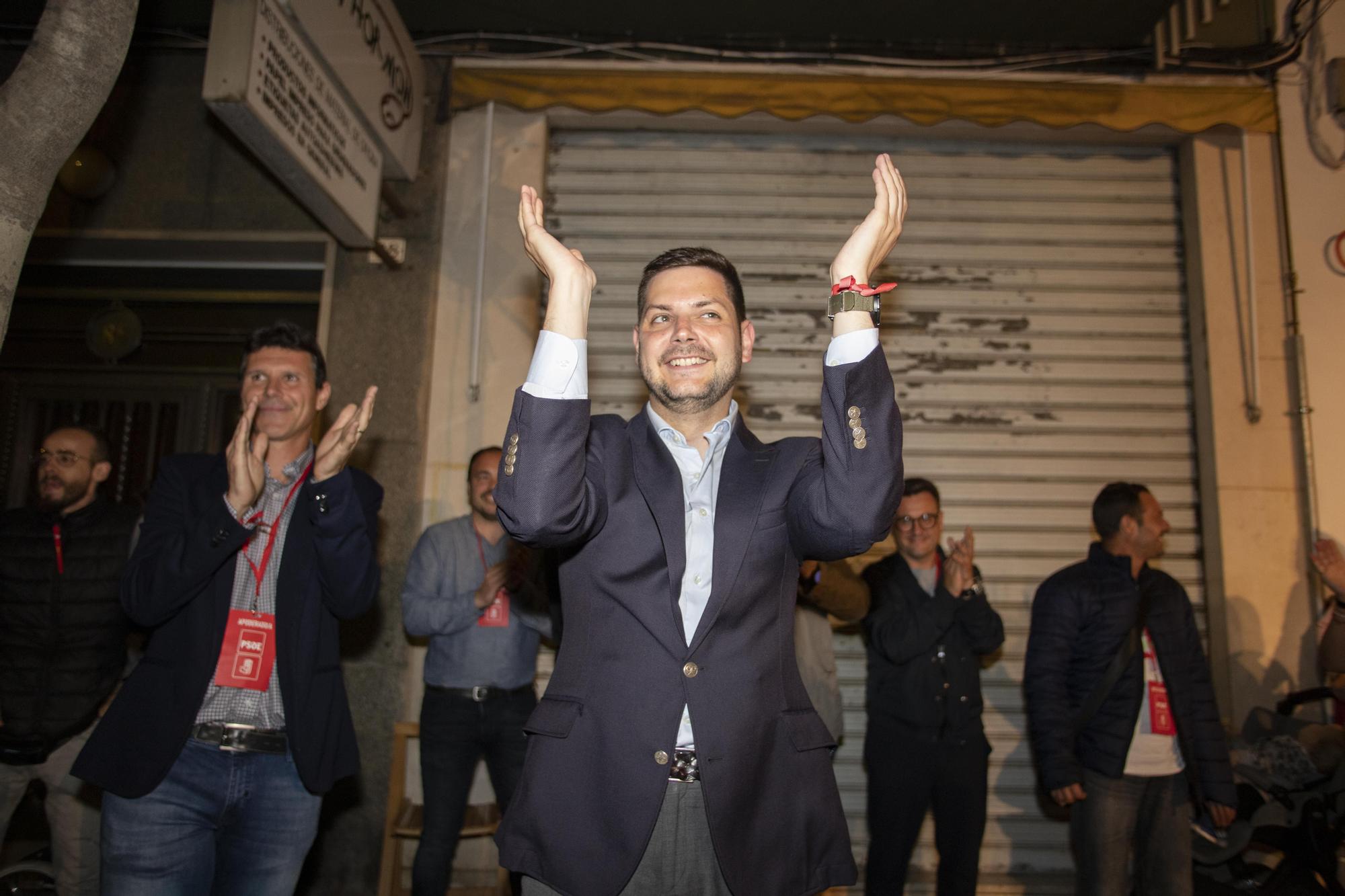 La celebración de la victoria del PSPV-PSOE de Gandia en la Casa del Poble