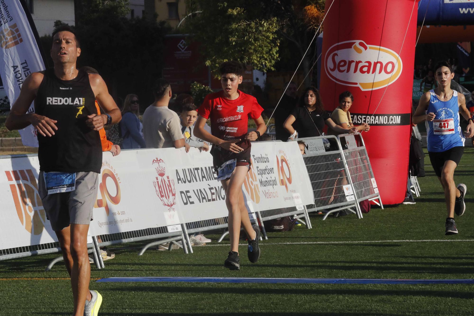 ¡Búscate en la X Carrera de la Universitat de València!