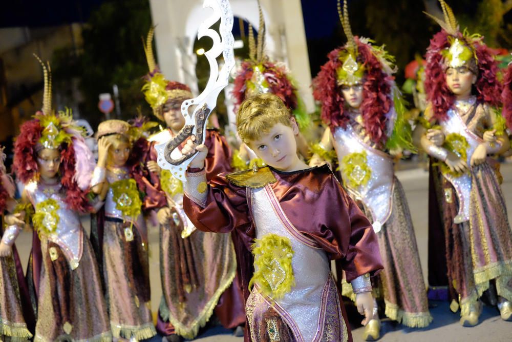 El castillo de Embajadas fue testigo del primer parlamento entre los dos bandos interpretado por niños tras el desfile matinal infantil