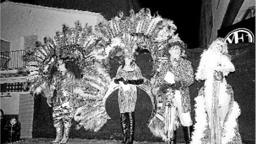 El fred no atura l&#039;inici de la celebració del Carnaval