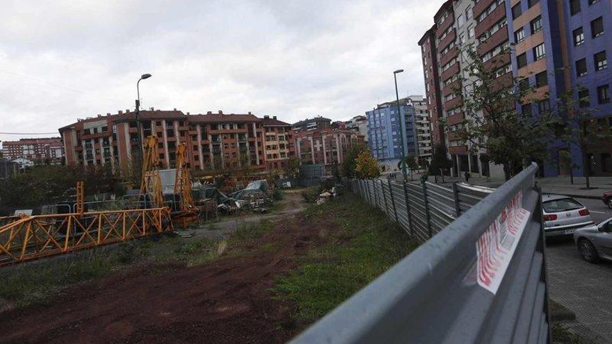 Solar donde quiere construir Manuel Campelo un nuevo edificio.