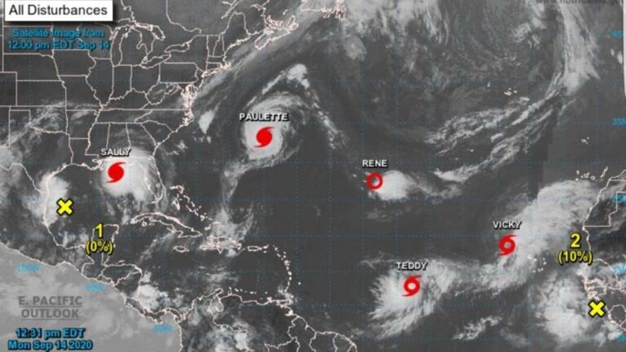 Cinco ciclones tropicales ?coinciden? en el Atlántico por segunda vez en la historia