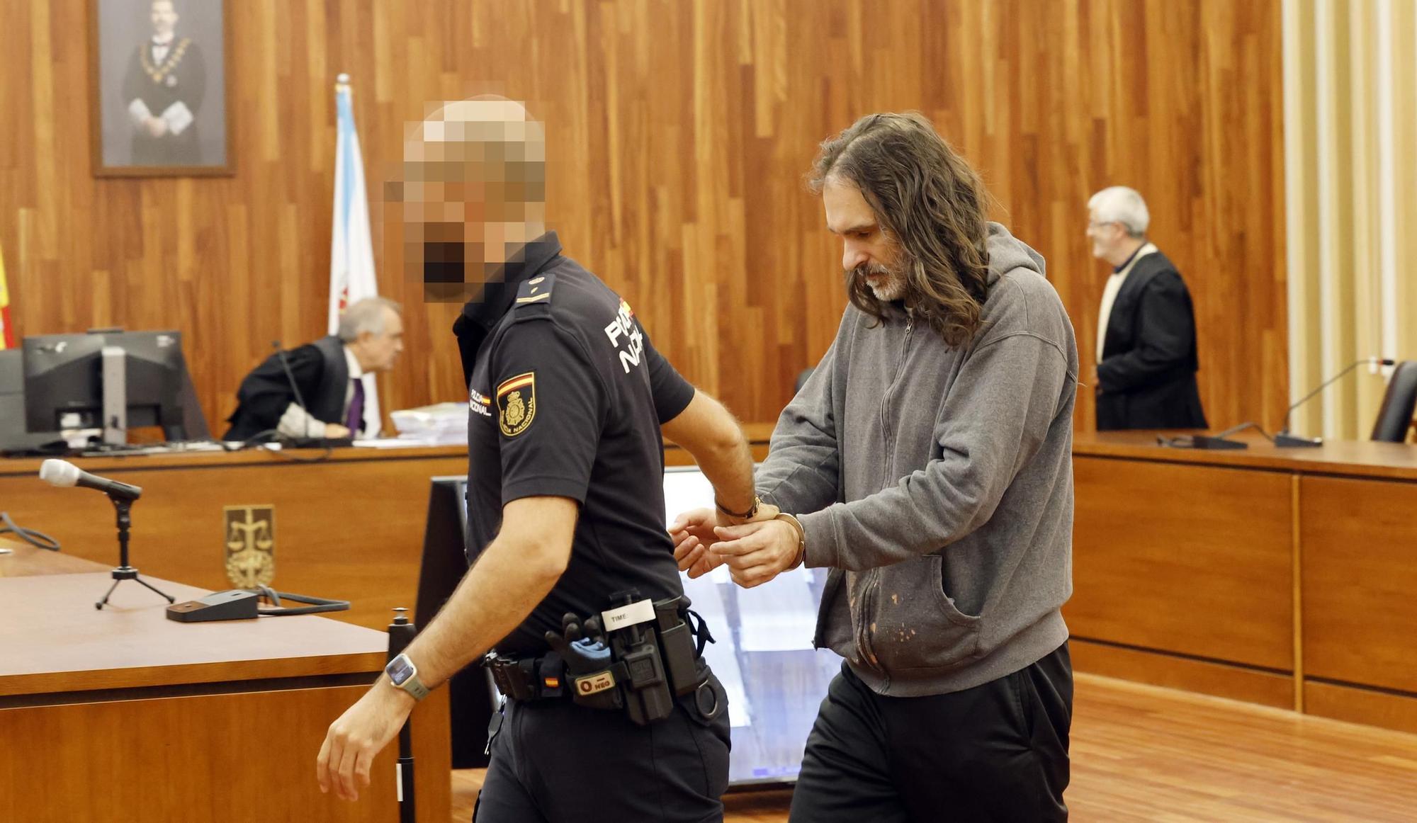 El acusado del crimen machista de Baiona, en el banquillo