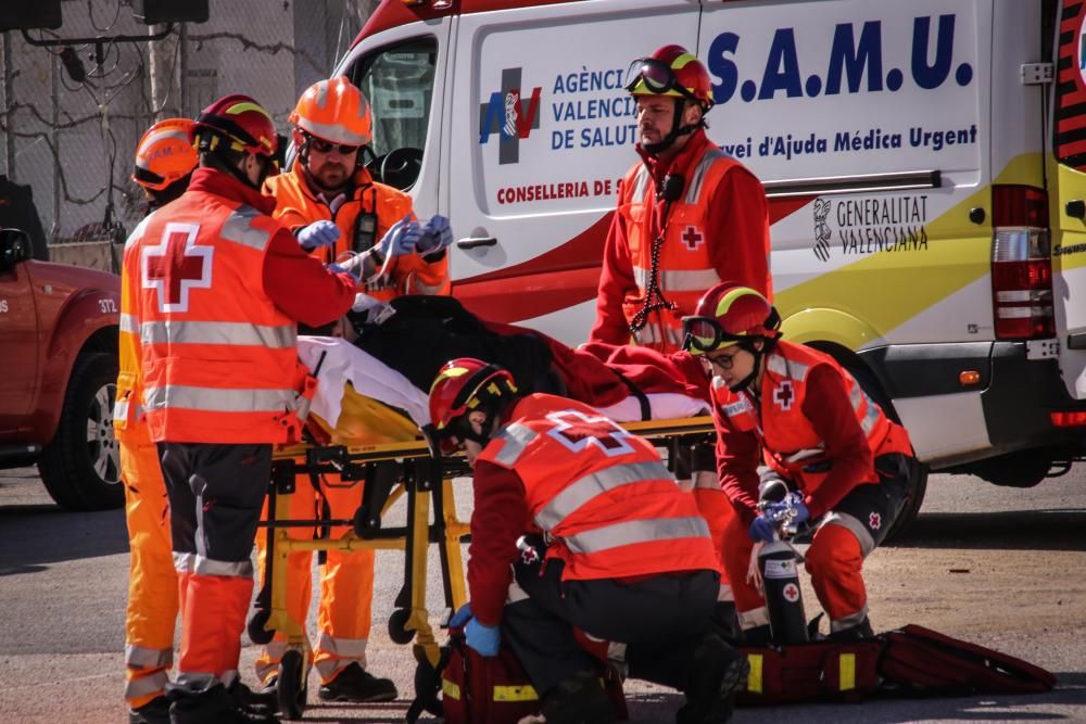 Un simulacro muy real para público escolar de Alcoy