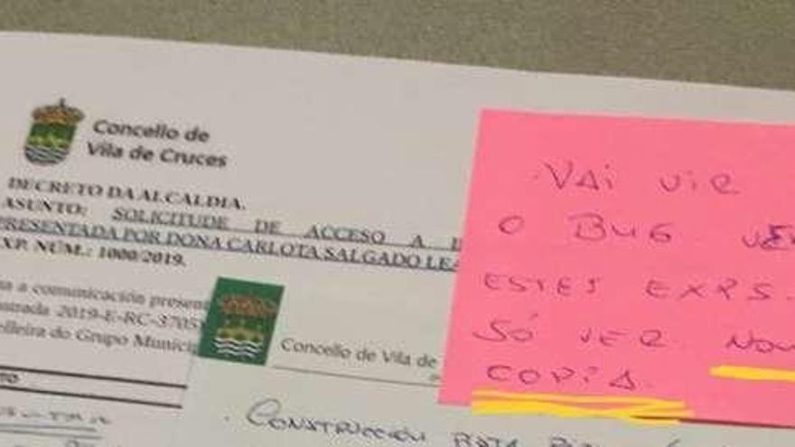 La nota que impide sacar copia de los expedientes.