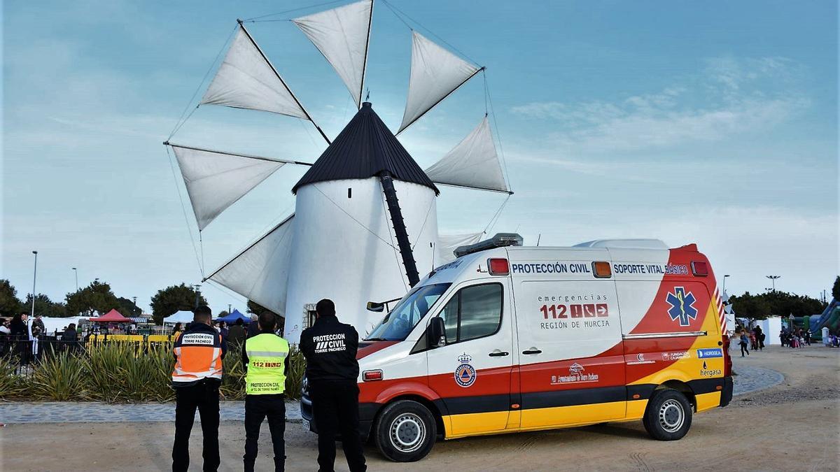 Efectivos de Emergencias en Torre Pacheco.