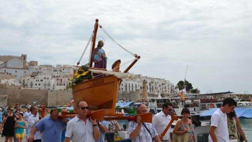 Peñíscola celebra la procesión marinera por Sant Pere