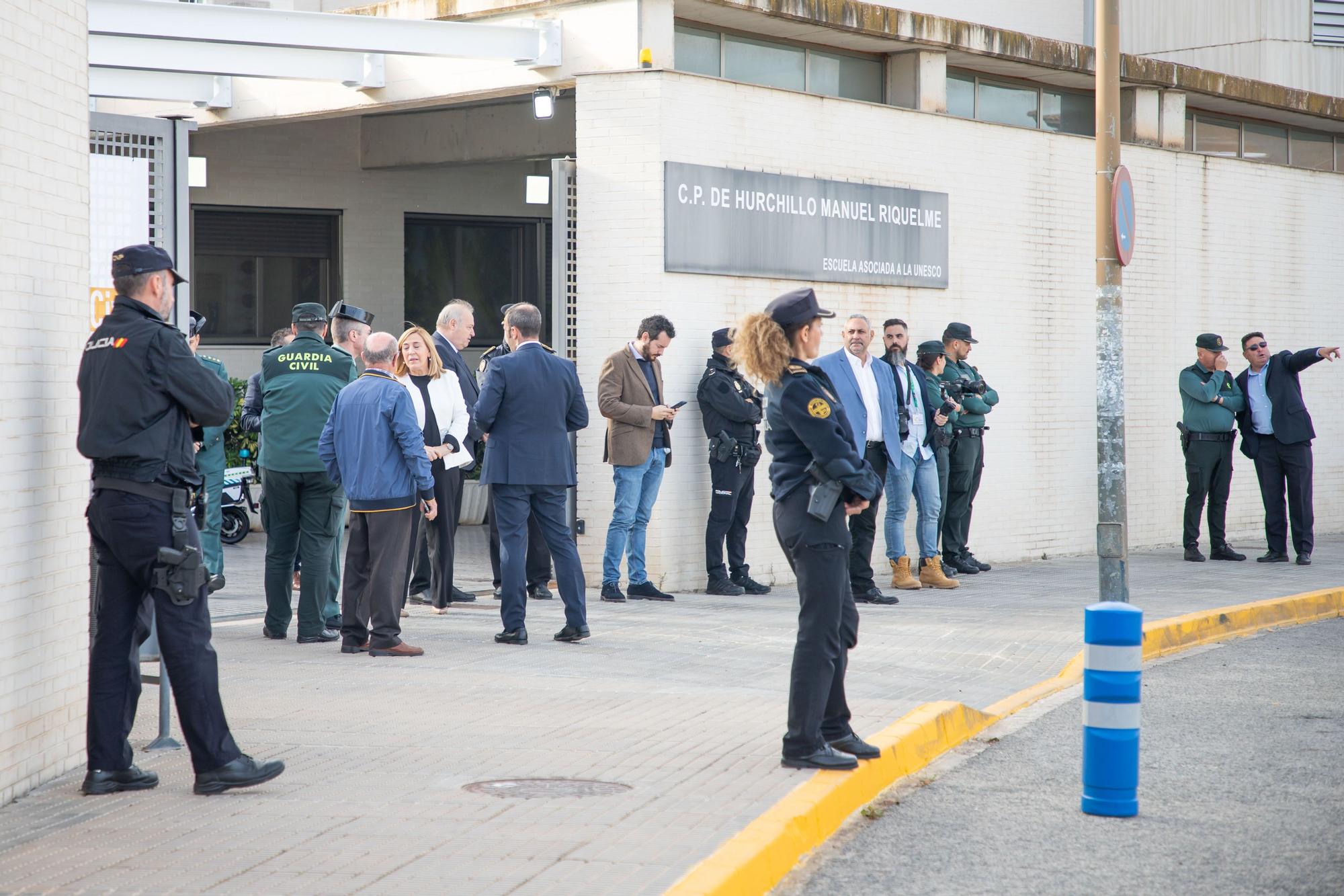 Visita de la Directora de la Guardia Civil al colegio de Hurchillo