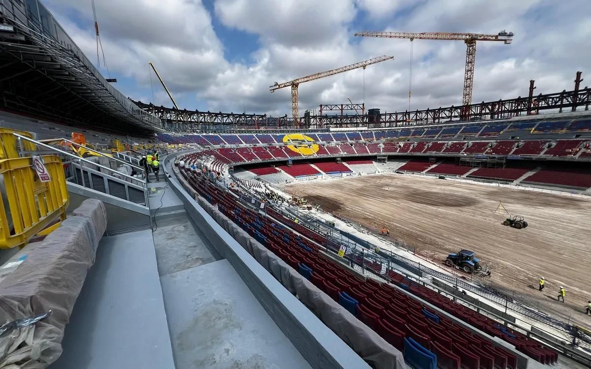Estado de las obras del Camp Nou en una imagen difundida por el Barça este 18 de abril