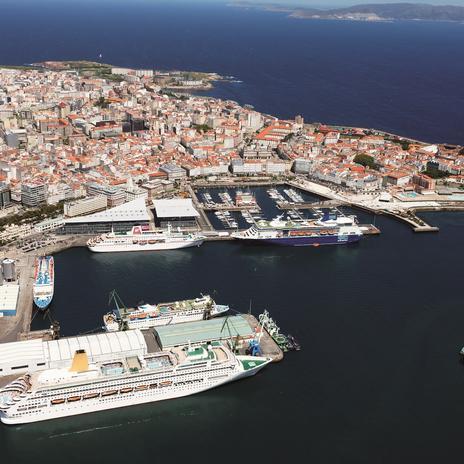 Puerto de A Coruña, escala del Atlántico