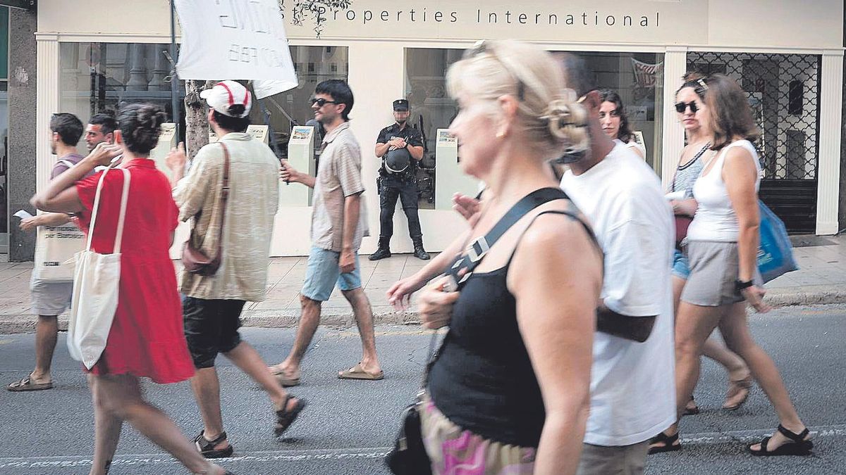 El Govern de Vox y el Gobierno de Santos Cerdán se conjuran para favorecer la expulsión de los indígenas de Mallorca