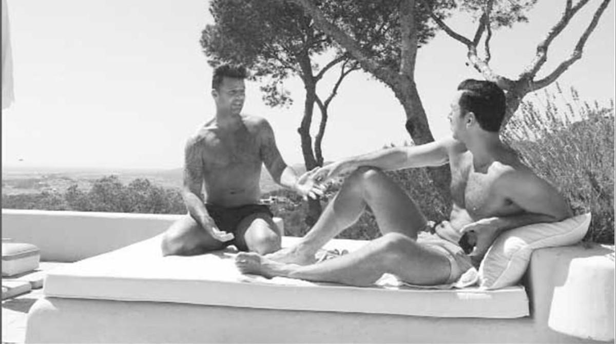 mroca35403499 ricky martin con su novio instagram160906115612