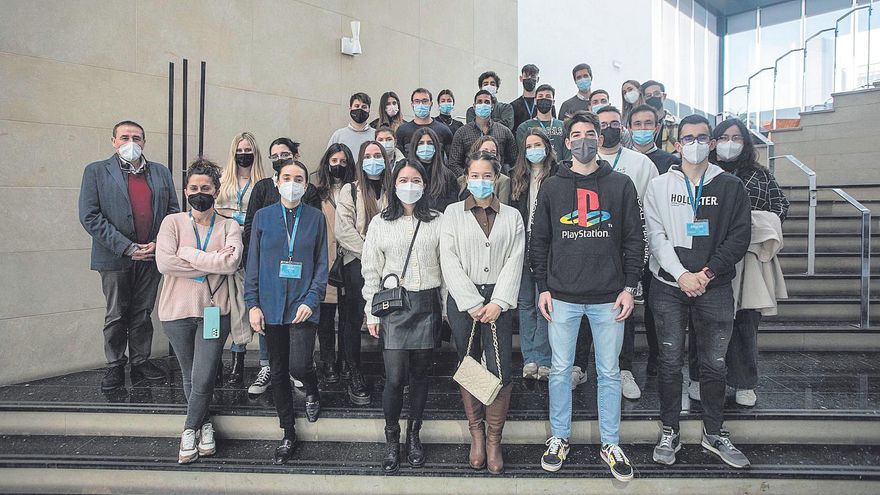 Los alumnos del máster de EDEM visitan Levante-EMV