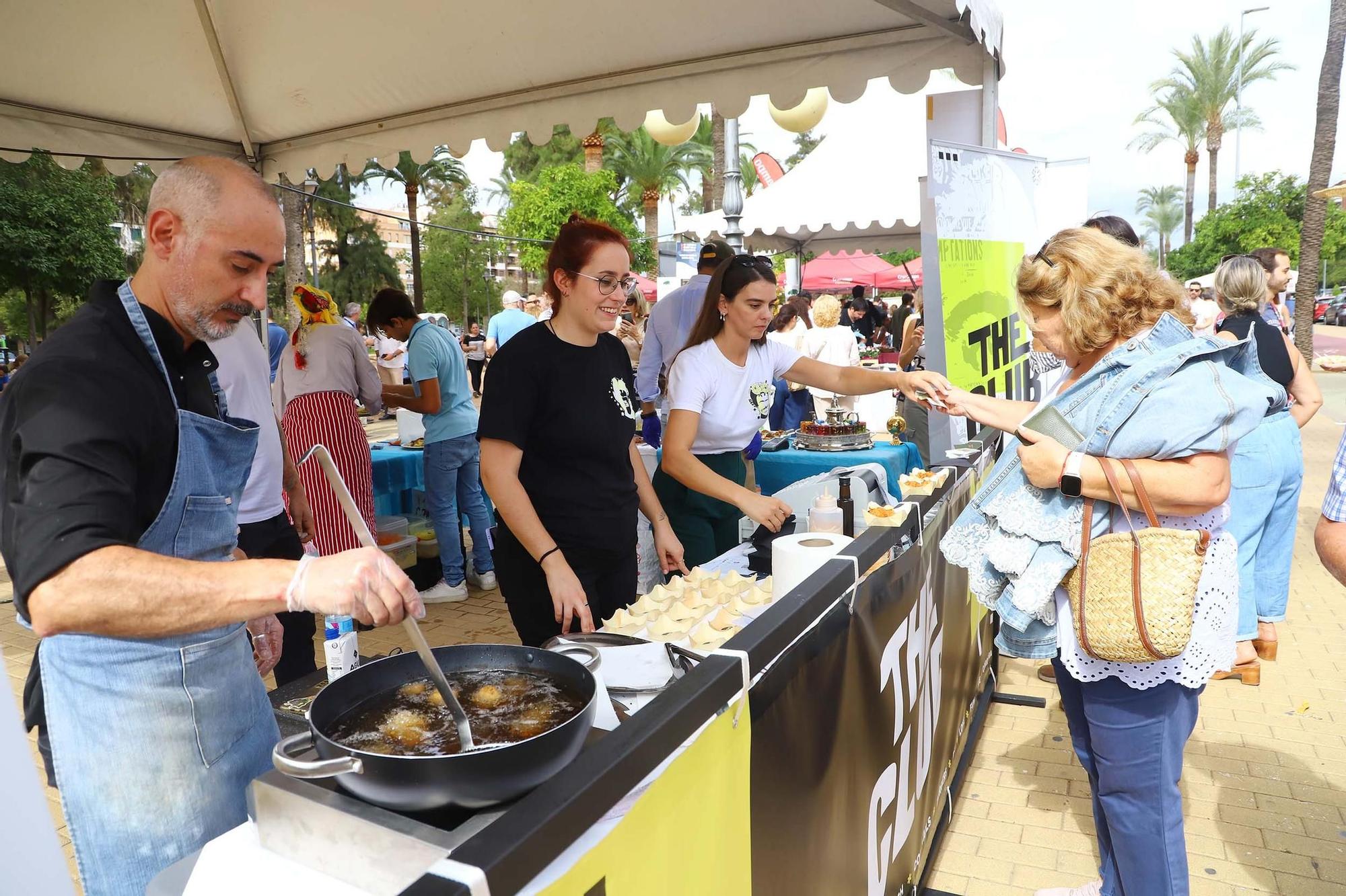 En imágenes el comienzo de Califato Goumet en el Paseo de la Victoria