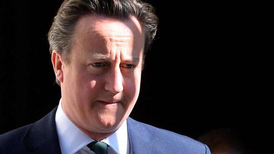 Cameron expresa preocupación por la supuesta tortura de tres británicos en Dubái