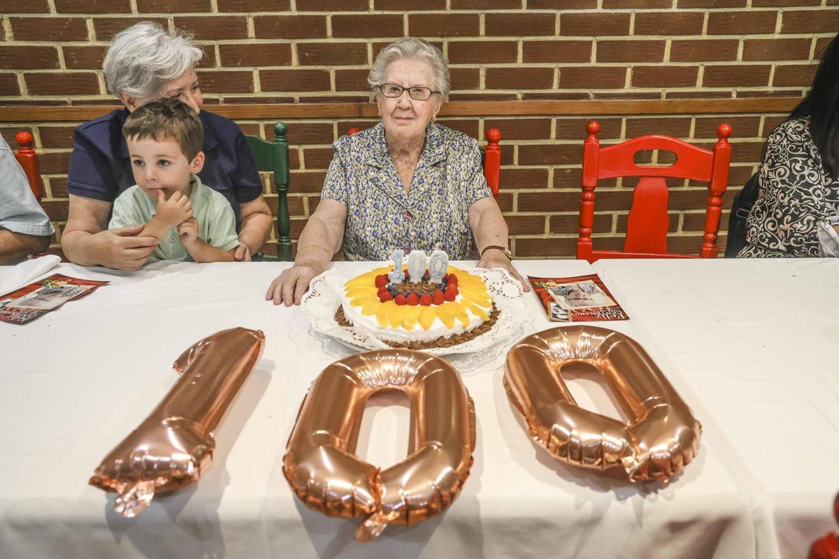 Una celebración centenaría de Ángeles Vidal