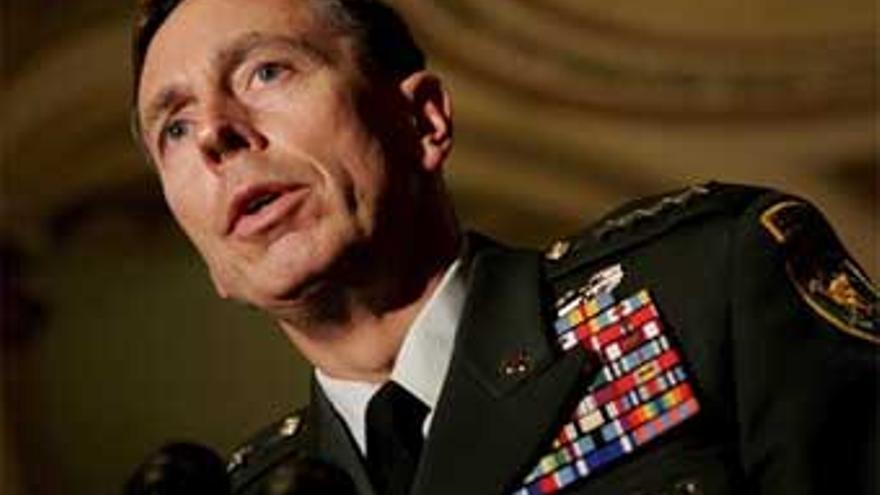 Petraeus reconoce que la situación en Irak empeorará, antes de mejorar